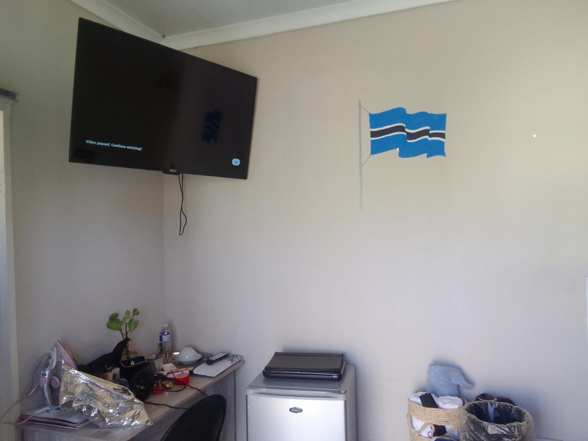 Birdville Bnb Guest House ハボローネ エクステリア 写真